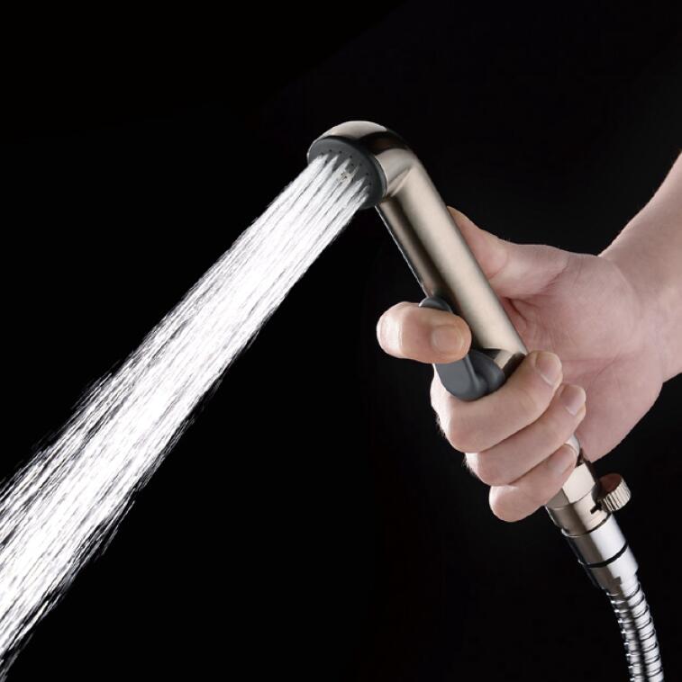 Pulverizador de pañales de tela para preenjuagar pañales de tela sucios