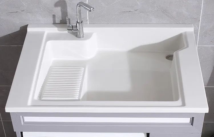 ¿Qué material elegir para las encimeras del baño?